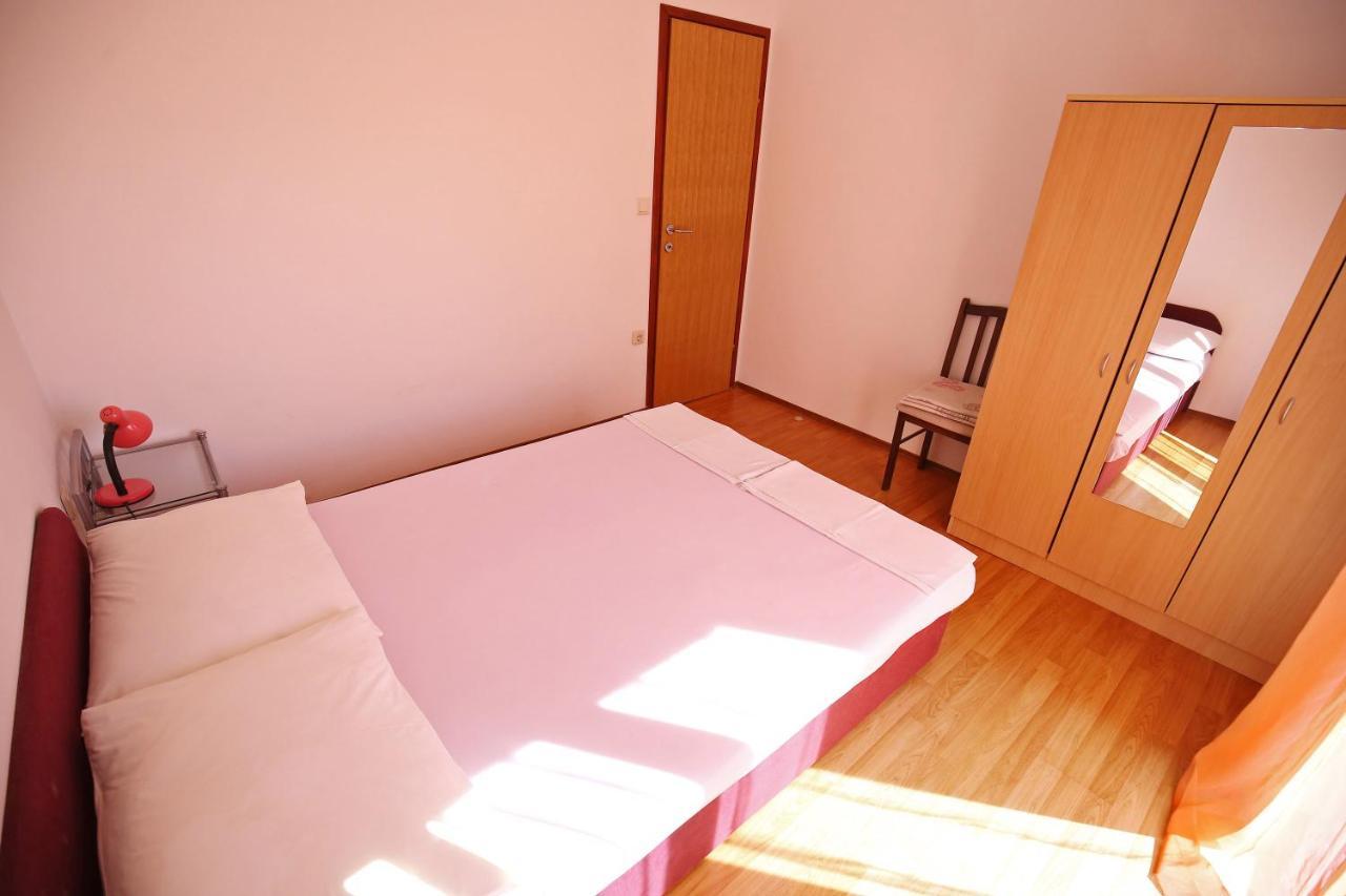 Apartmani Buca Biograd Na Moru Exteriér fotografie