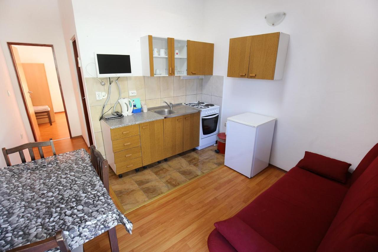 Apartmani Buca Biograd Na Moru Exteriér fotografie