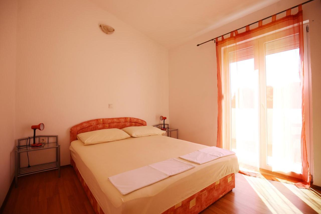 Apartmani Buca Biograd Na Moru Exteriér fotografie