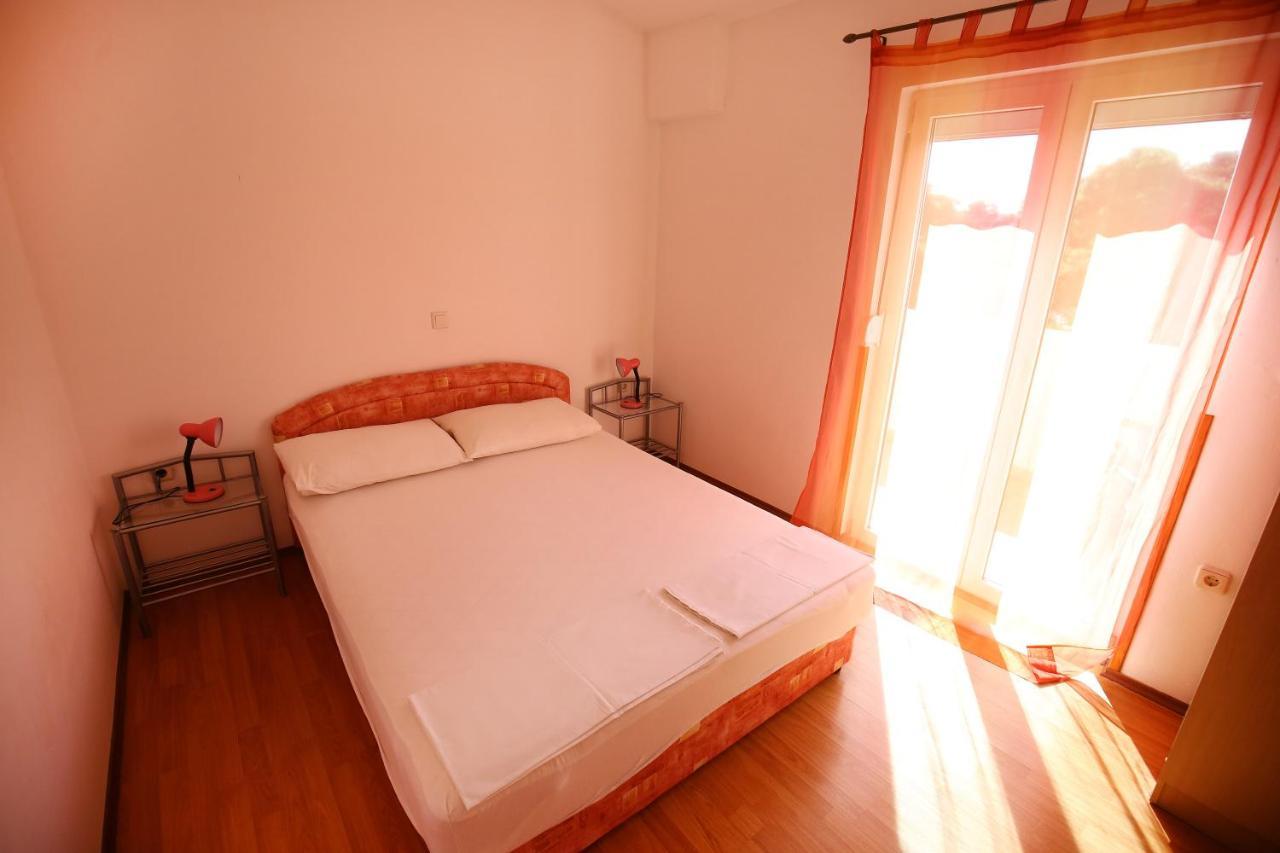 Apartmani Buca Biograd Na Moru Exteriér fotografie